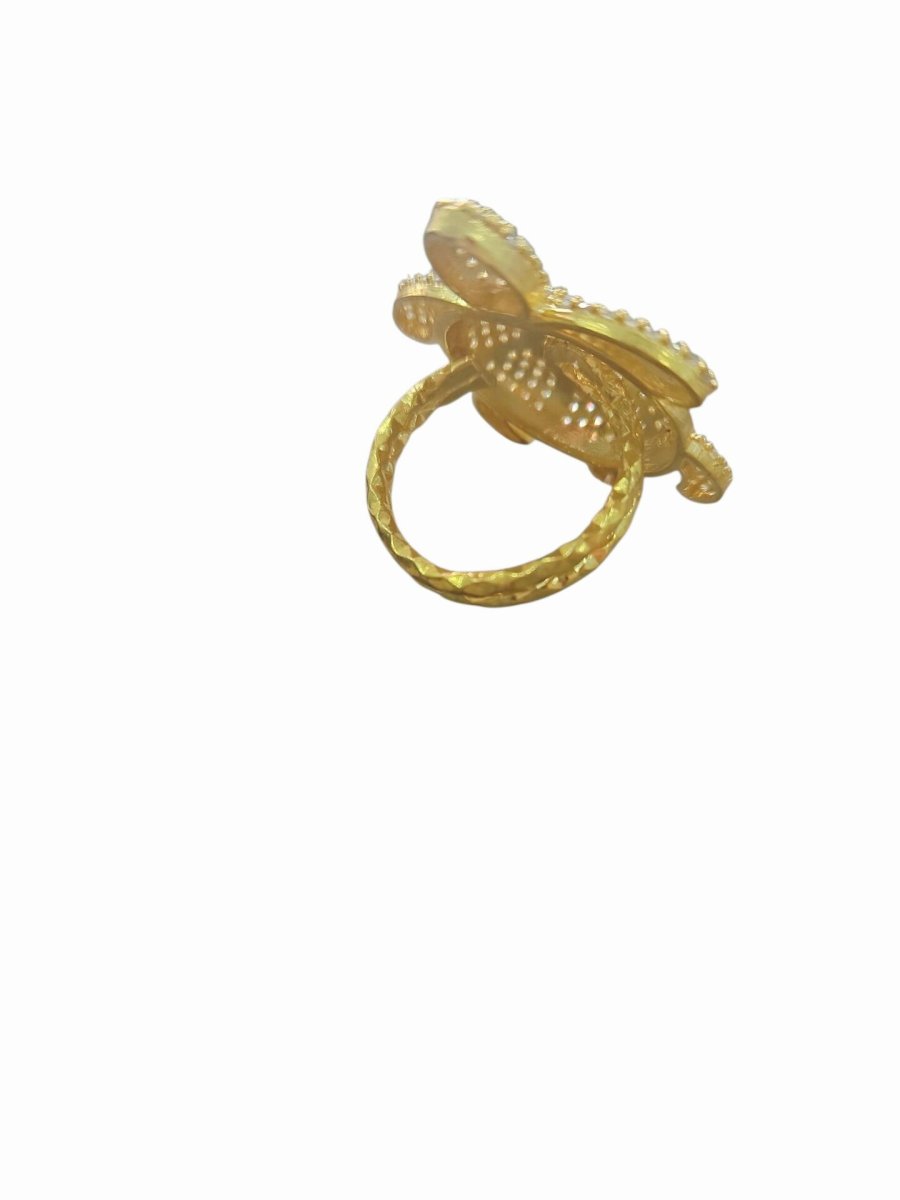 Anello regolabile realizzato con tartaruga in ottone e zirconi bianchi incastonati grandezza 3cm x 2.5cm - immagine 3