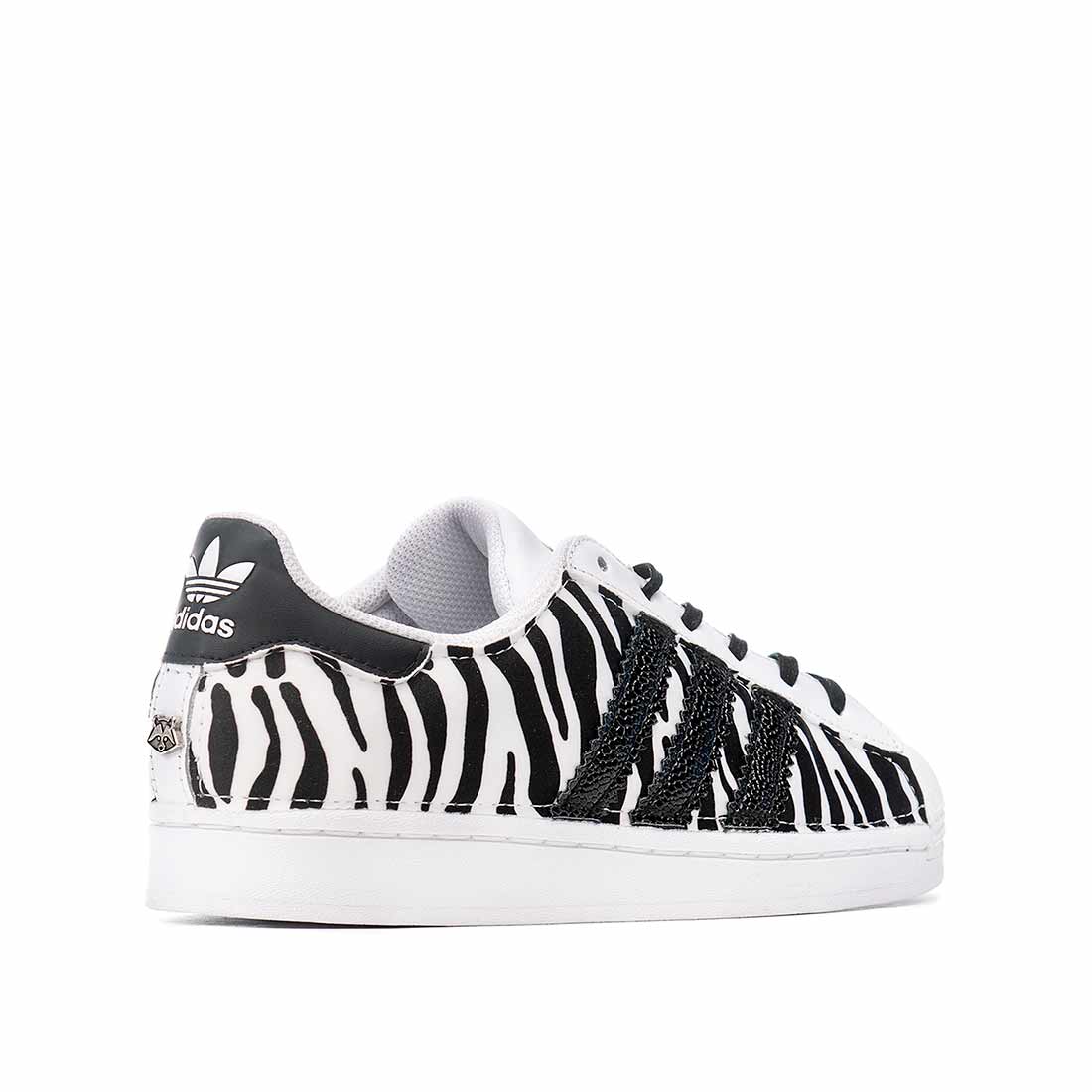 Adidas Superstar Animalier Zebrate - immagine 5