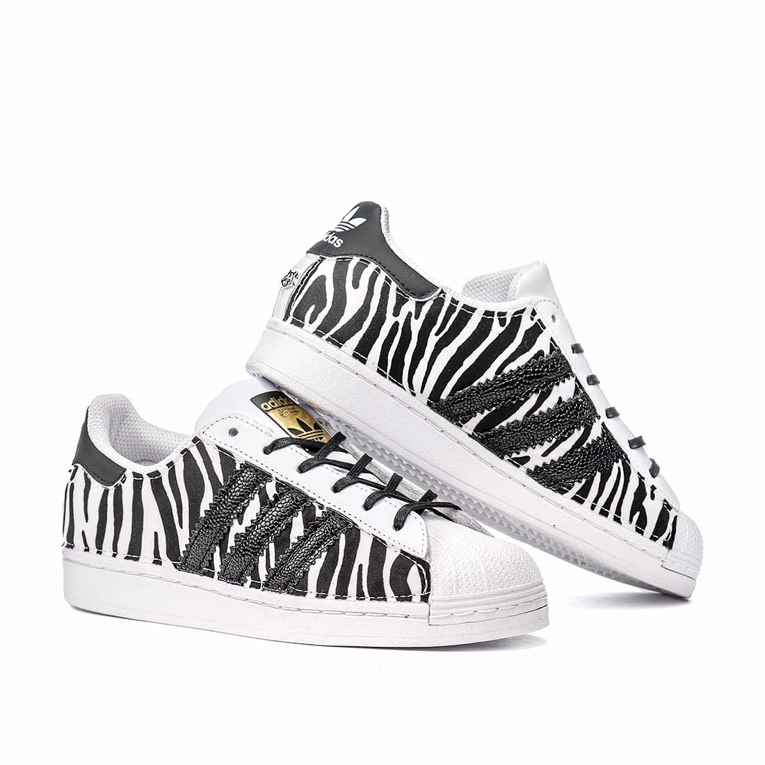 Adidas Superstar Animalier Zebrate - immagine 3