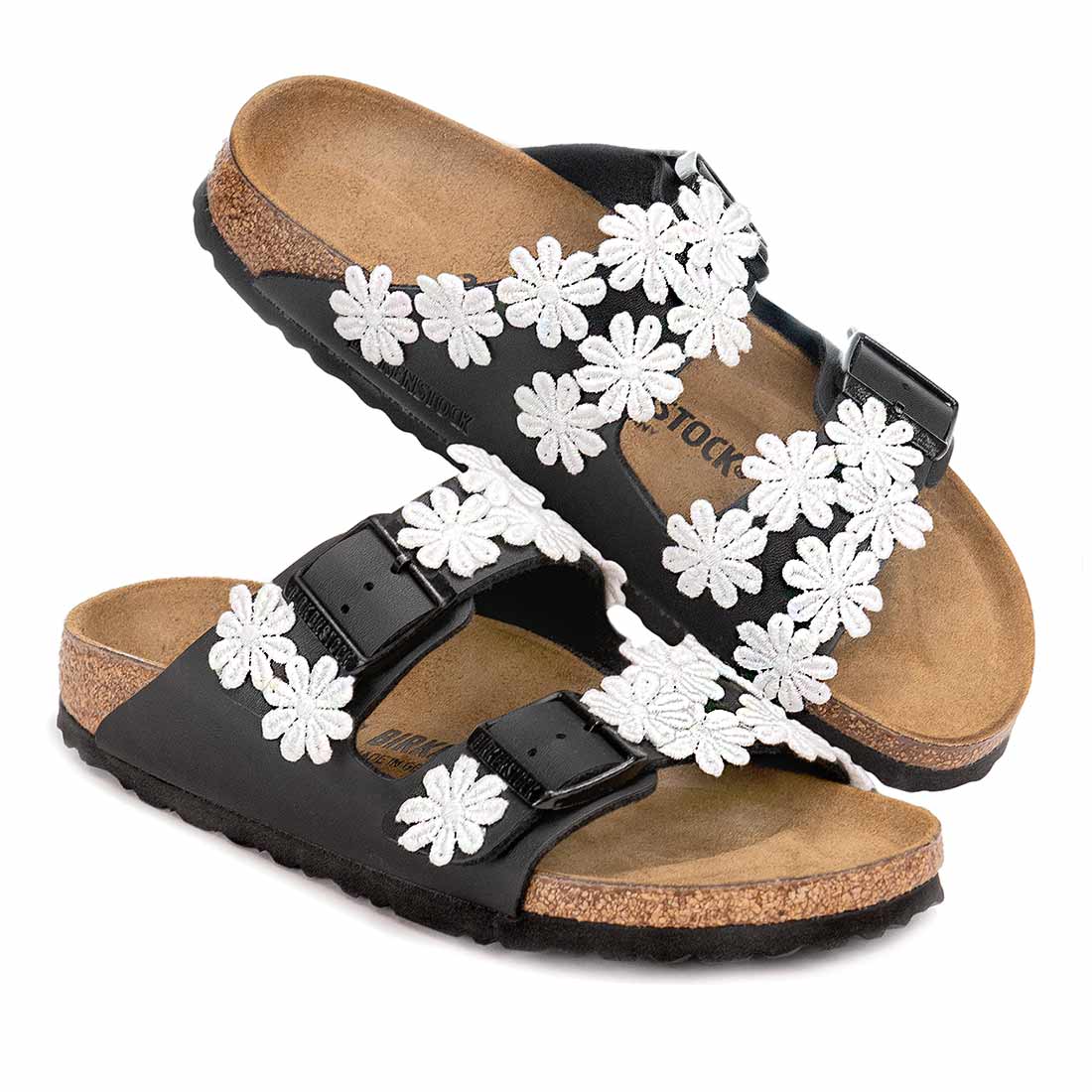Personalizzazione Birkenstock Arizona Nere con Fiori Bianchi - Outlet - immagine 4