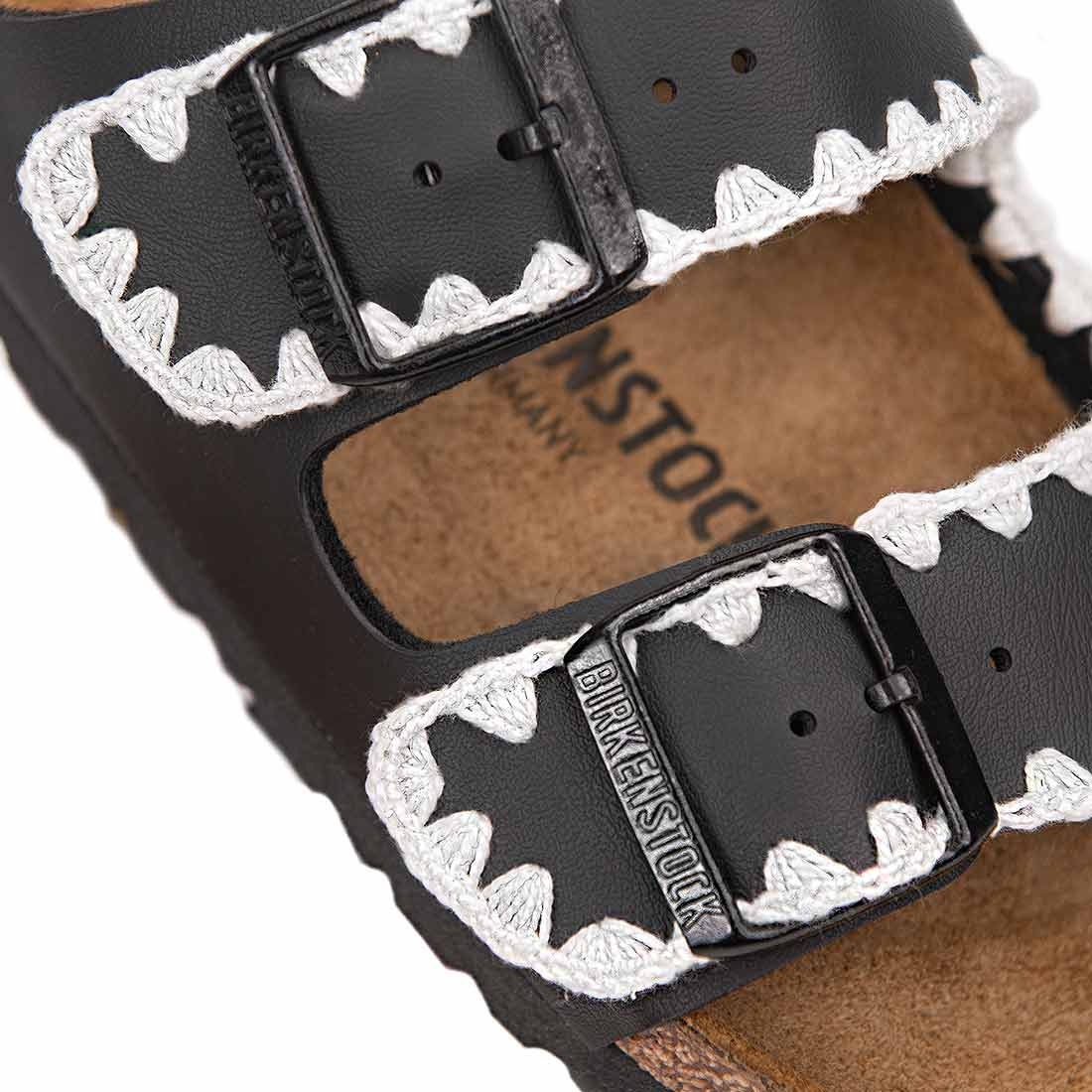 Personalizzazione Birkenstock Arizona Ricamate - Nere - Outlet - immagine 4