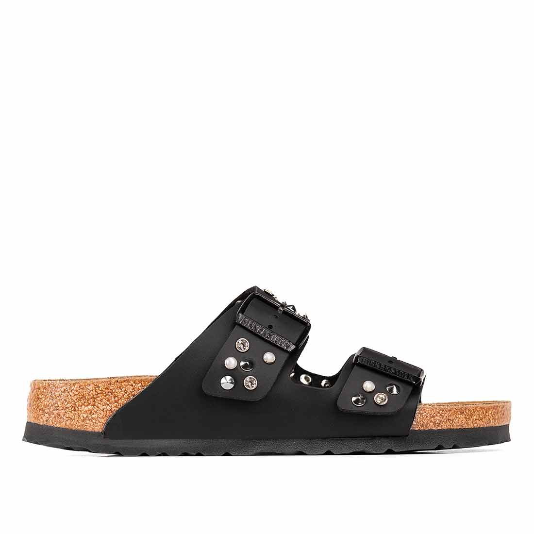 Personalizzazione Birkenstock Arizona con Borchie, Perle e Strass - immagine 4