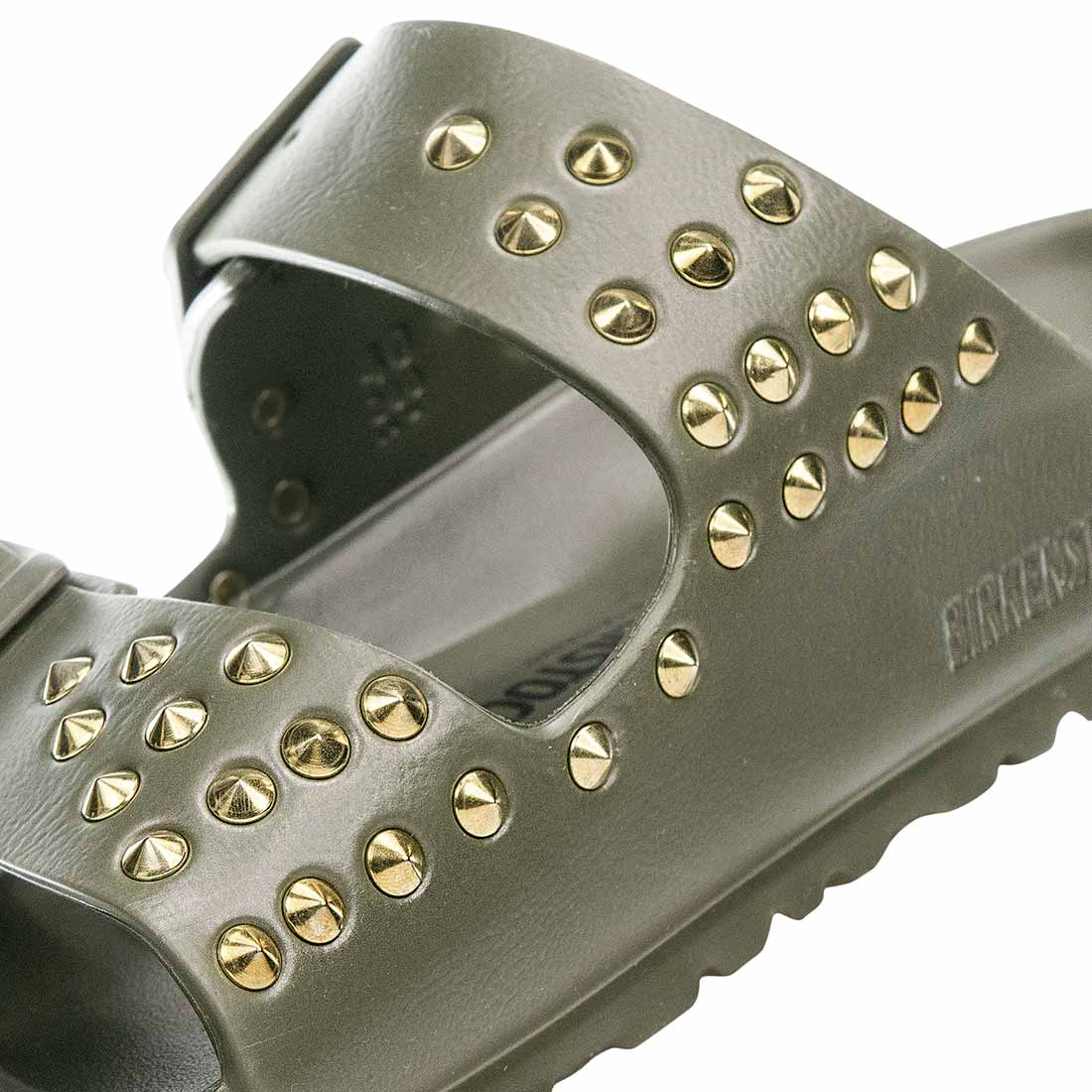 Personalizzazione Birkenstock Arizona Eva Verde Kaki con Borchie Oro - immagine 3