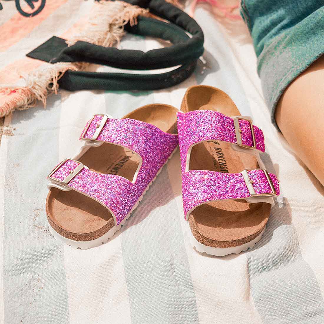 Personalizzazione Birkenstock Arizona Bianche - Glitter Fucsia - immagine 4