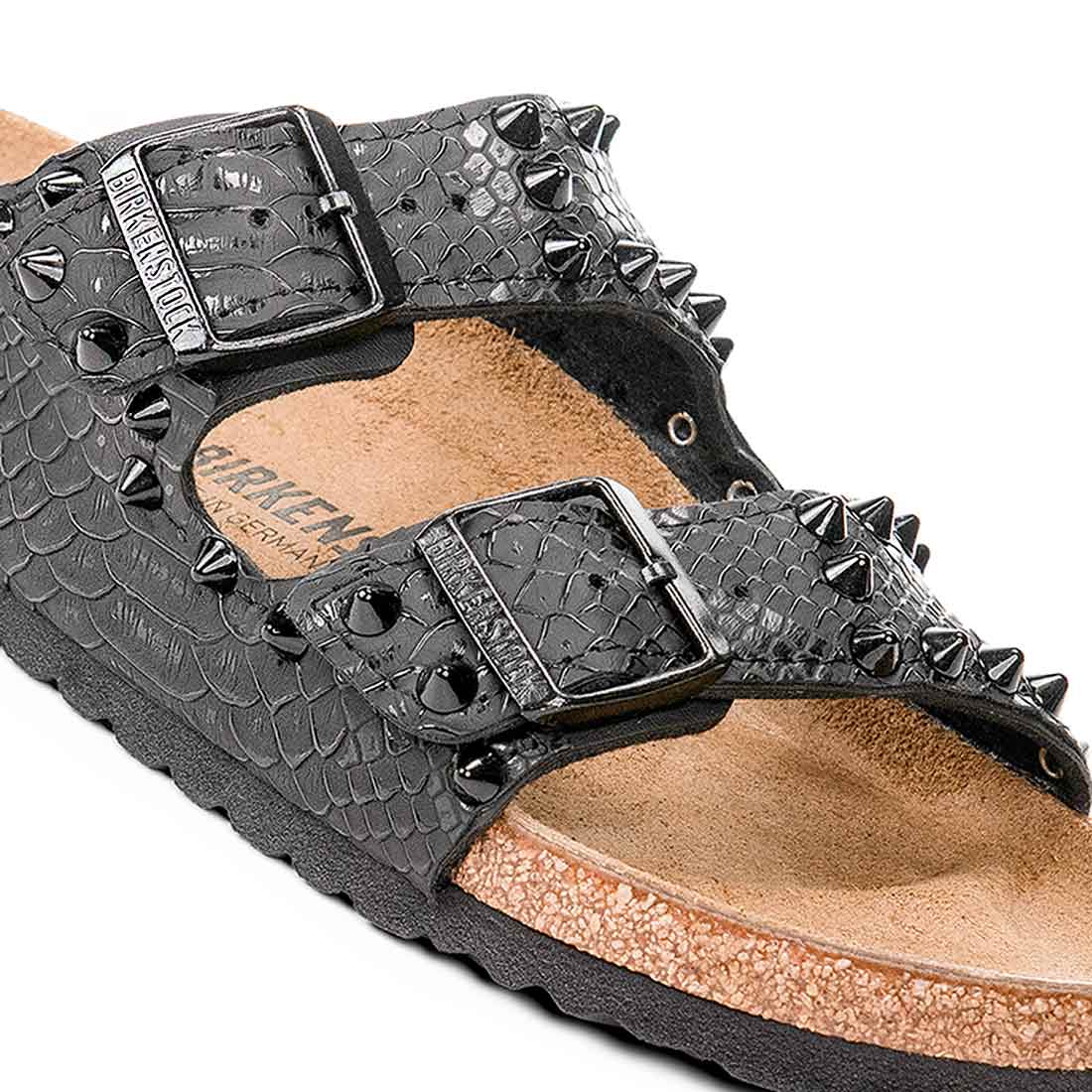 Personalizzazione Birkenstock Arizona Serpente Nero e Borchie - Unisex - immagine 3