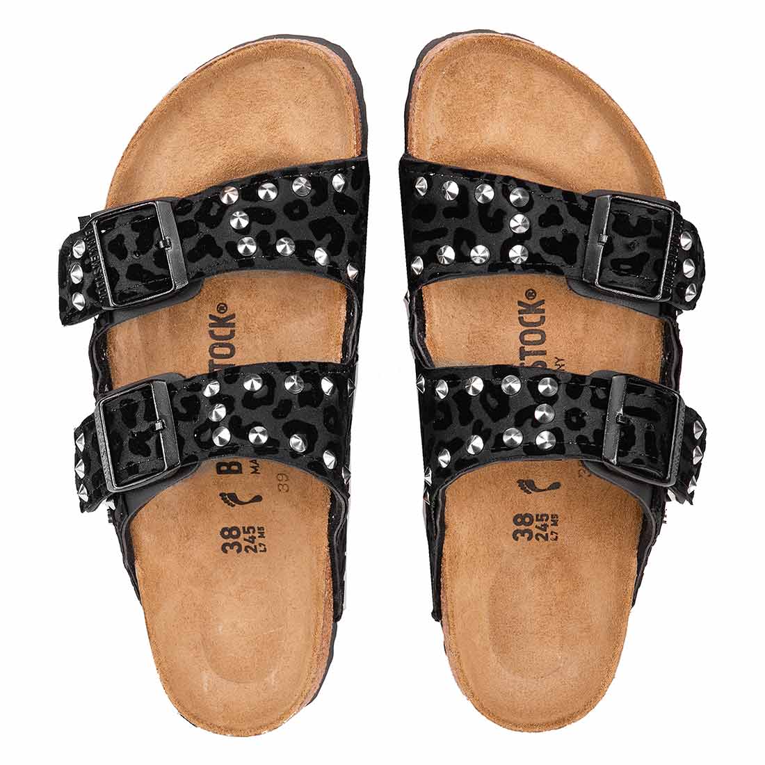 Personalizzazione Birkenstock Arizona Leopardate Nere e Borchiate - immagine 4