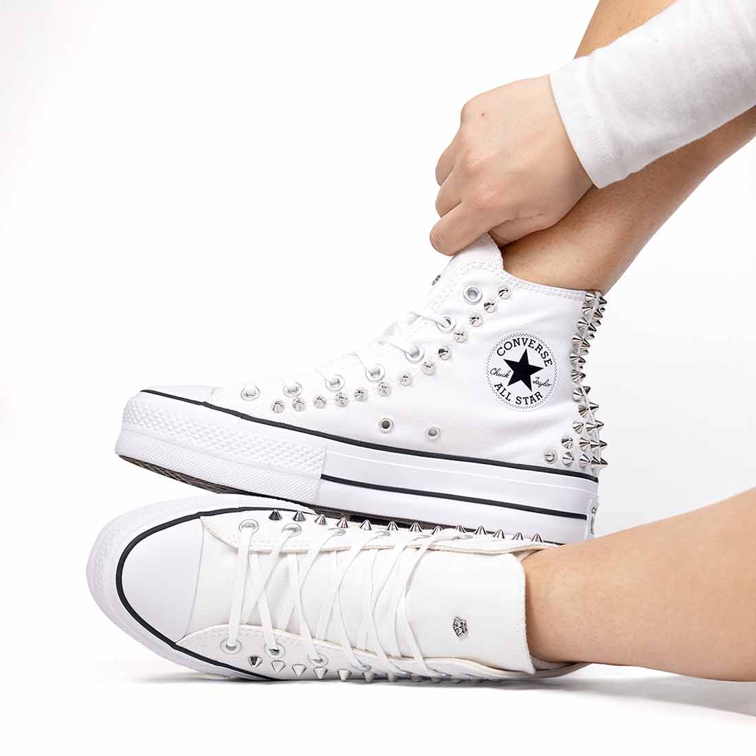 Converse All Star con Borchie - tela bianche - immagine 3