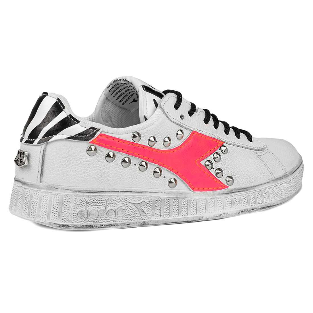 Diadora Game Low Zebrate con Borchie e Logo Rosa Fluo - immagine 5