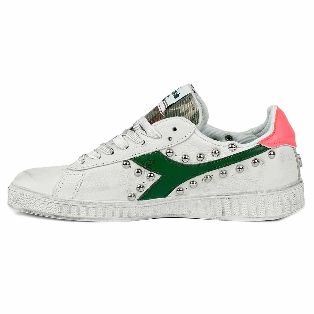 Diadora Game Low Camo e Rosa Fluo - Borchiate - immagine 4