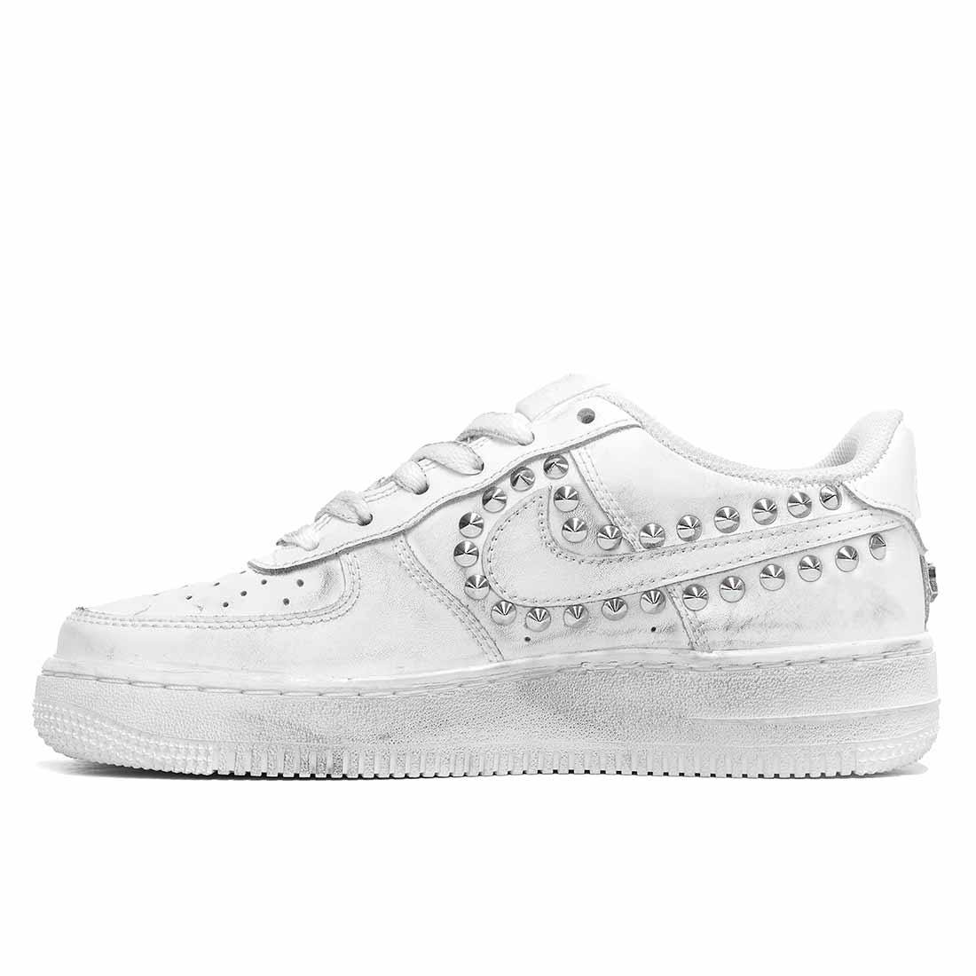 Nike Air Force con Borchie - Outlet - immagine 5