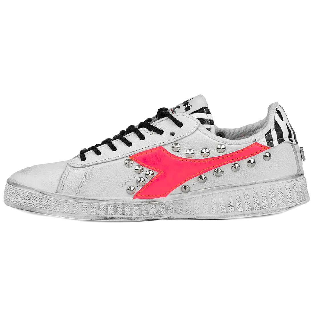Diadora Game Low Zebrate con Borchie e Logo Rosa Fluo - immagine 4